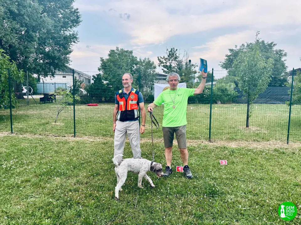 Foto GEM DOG A.S.D.: podio, Gara interregionale di mantrailing FISC, Leproso, 14 giugno 2025, foto 1 di 15