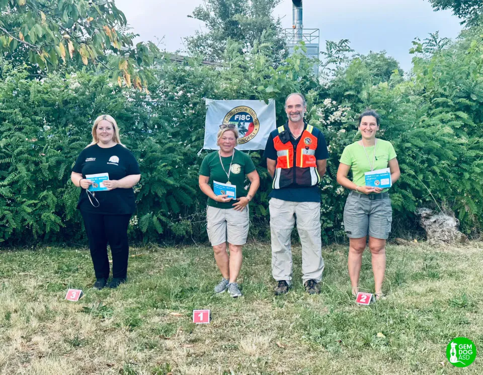 Foto GEM DOG A.S.D.: podio, Gara interregionale di mantrailing FISC, Leproso, 14 giugno 2025, foto 8 di 15