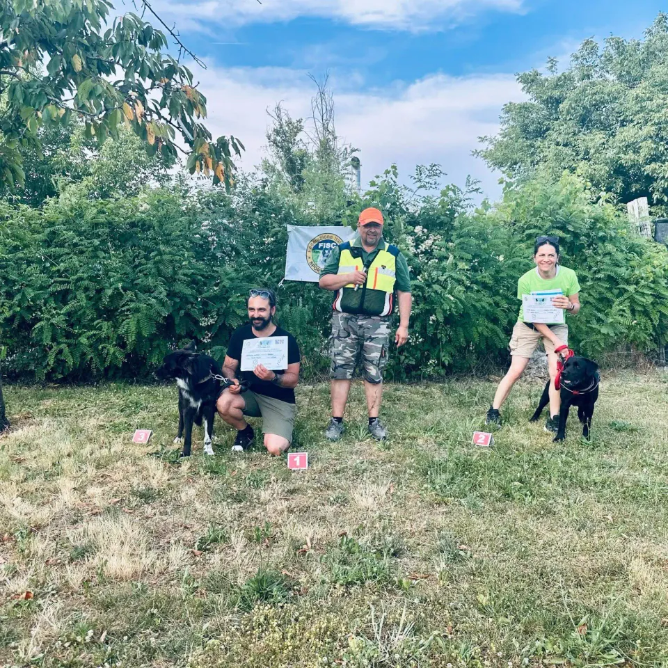 Foto GEM DOG A.S.D.: podio, Gara interregionale di mantrailing FISC, Leproso, 14 giugno 2025, foto 12 di 15