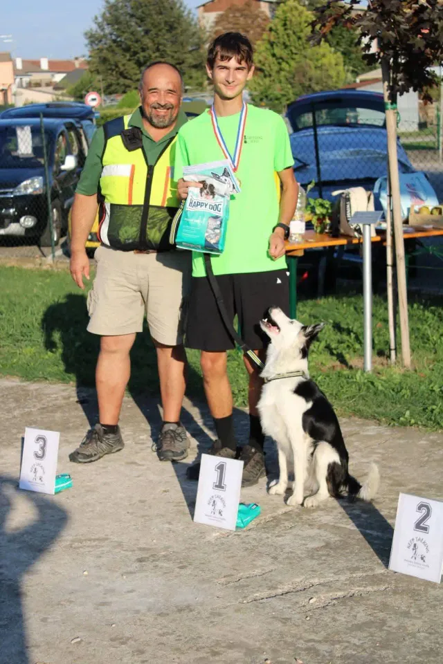 Foto GEM DOG A.S.D.: podio, Gara interregionale di mantrailing FISC, Isola Rizza, 21 settembre 2025, foto 2 di 3