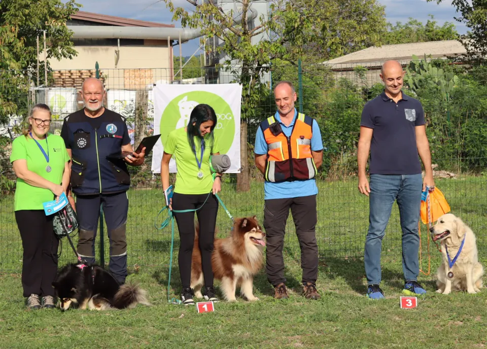 Foto GEM DOG A.S.D.: podio, Gara interregionale di mantrailing MSP, Leproso, 11 ottobre 2026, foto 10 di 18